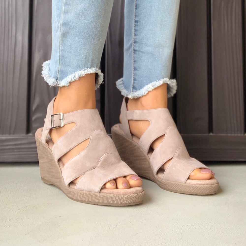 Ash Grey Peep Toe Platform Wedge Sandal - Picture 2 of 5